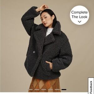GAP Woman short teddy coat